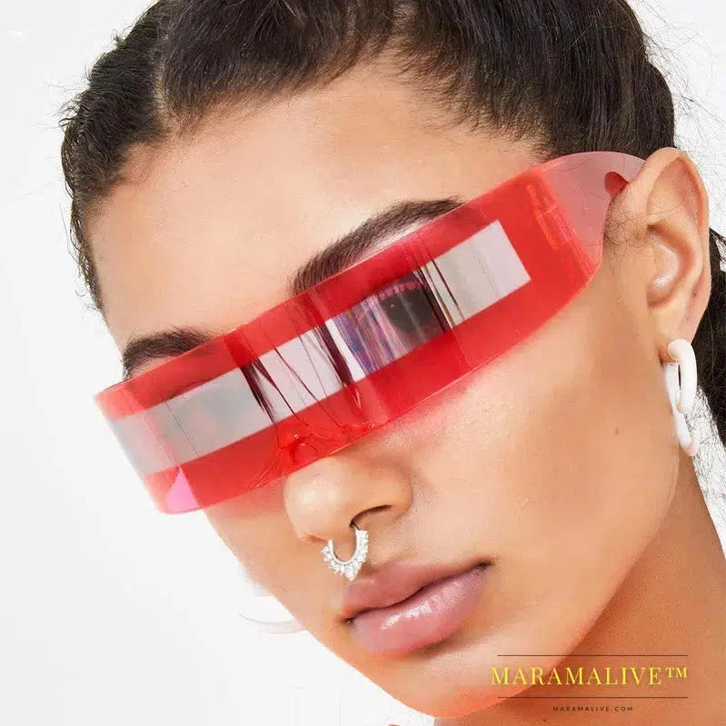 Luxury Super Cool Sunglasses Women Weird Fashion Glasses Vintage Sunglasses