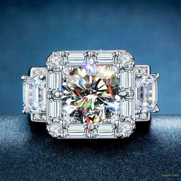 Maramalive™ Moissanite Luxury Big Diamond Ring