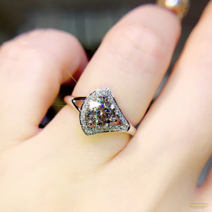 Maramalive™ Moissanite Ring