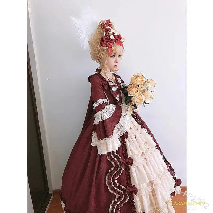 Maramalive™ Victoria Queen Princess Wedding Party Formal Dress - Medieval Standout Cosplay Costume