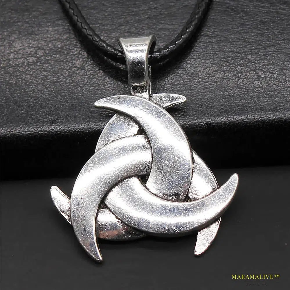 Maramalive™ Vintage Irish Knot Amulet Pendant - Ancient Scandinavian Triquetra Trinity Circle - Gothic Collectible Statement Jewelry