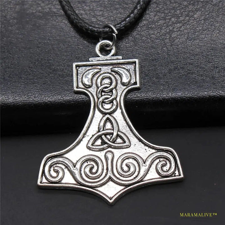 Maramalive™ Vintage Irish Knot Amulet Pendant - Ancient Scandinavian Triquetra Trinity Circle - Gothic Collectible Statement Jewelry