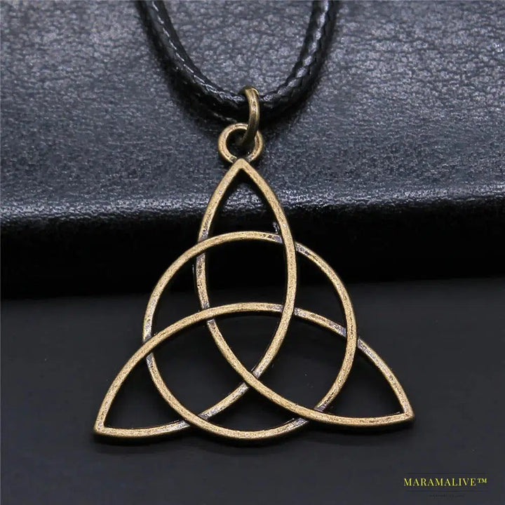 Maramalive™ Vintage Irish Knot Amulet Pendant - Ancient Scandinavian Triquetra Trinity Circle - Gothic Collectible Statement Jewelry