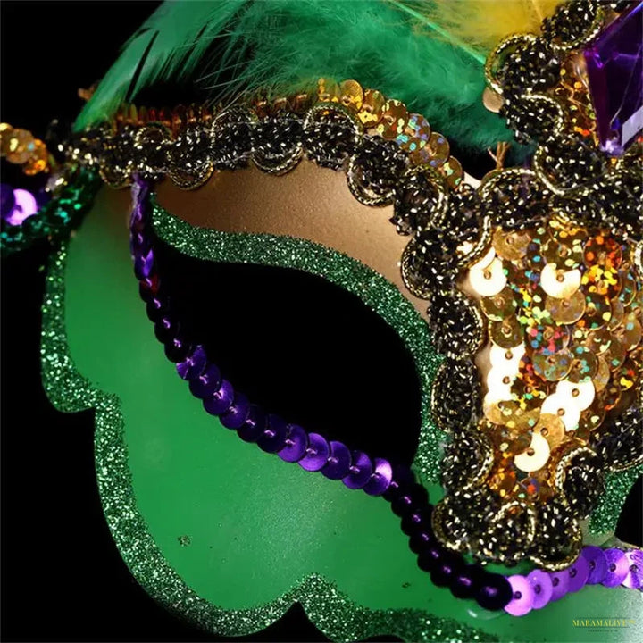 Masquerade Mask Women Peacock Feather Mask Mardi Gras Mask Fashion Blue Green Metal Shiny Rhinestone Christmas Party