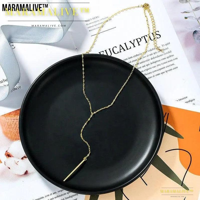 Minimalist necklace