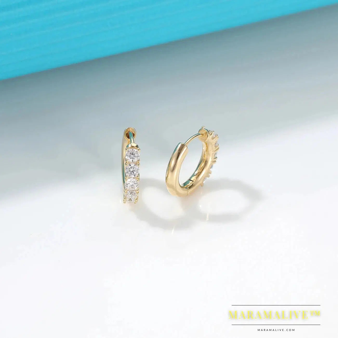 Moissanite Diamond Hoop Earrings 925 Sterling Silver for Women White Gold Plated/18k Gold Plated Fashion Simple Ear Fine Jewelry