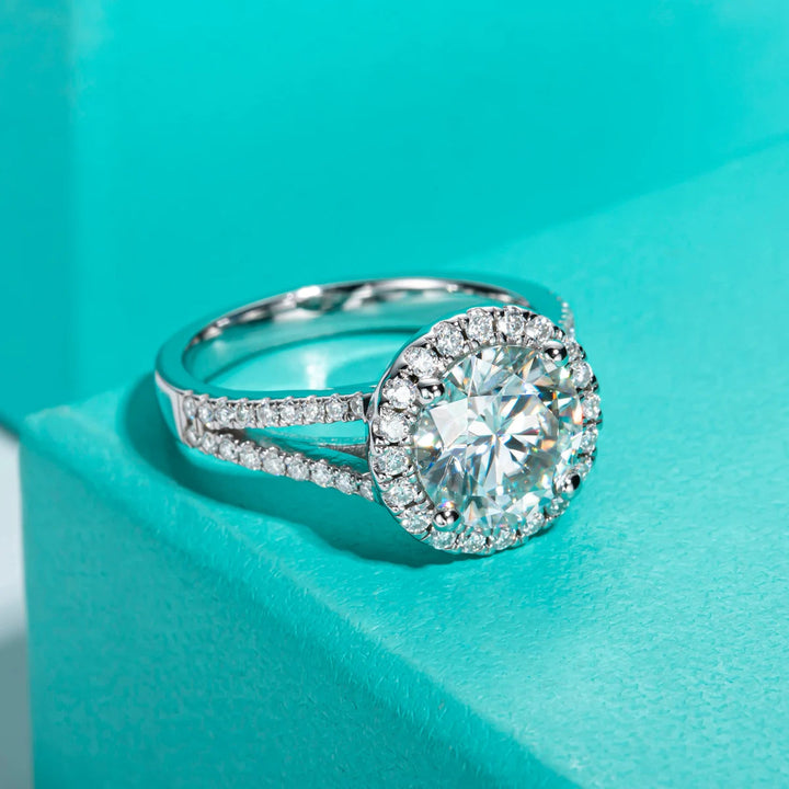 Moissanite Halo Engagement Rings: Stunning Beauty & Affordability