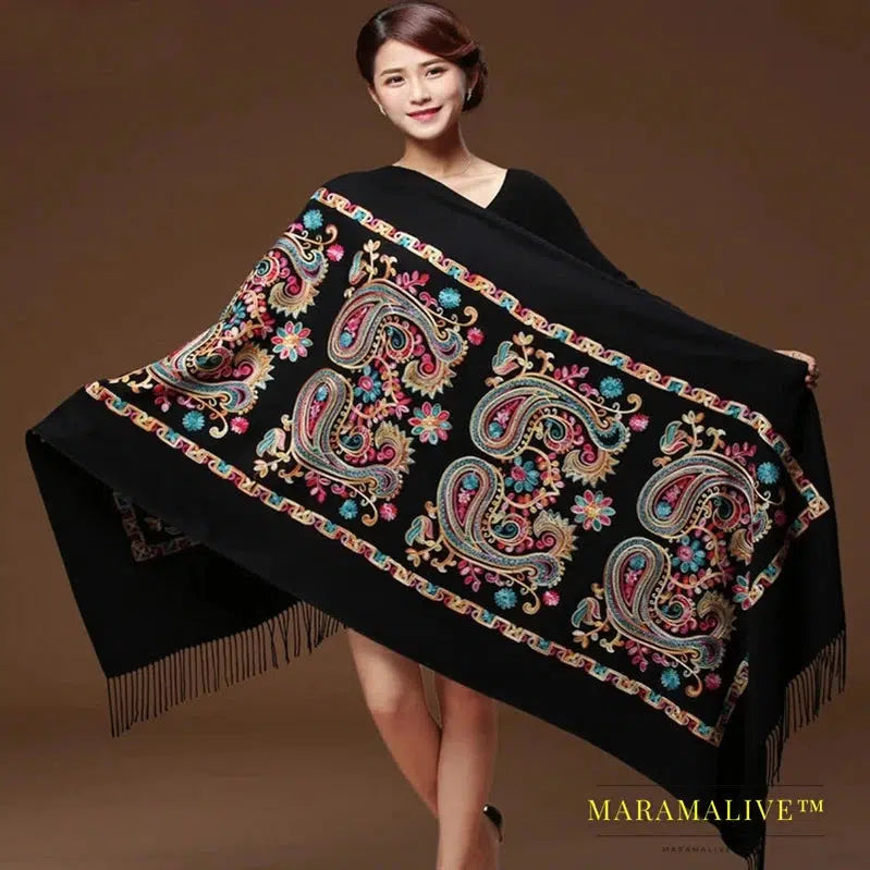 New Arrival Shawl Women Embroider Flower Scarf Pashmina Cashmere Scarf Winter Warm Fine Tassels Scarf Shawl Fashion Shawl Scarve