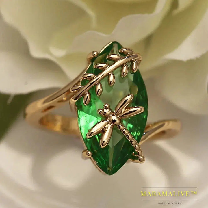 Olive Green Dragonfly Twine Wedding Women Ring Anniversary Oval Pretty Ring For Girl Hot Selling Statement Jewelry