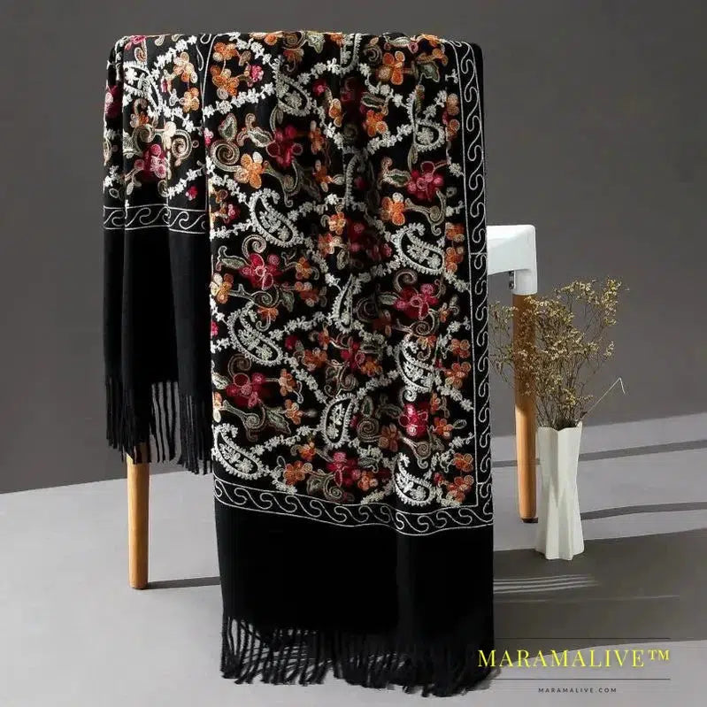 Pashmina Women Shawls Embroidery Flower Wrap Chal Soft Imitation Cashmere Scarf Tassels Muffler Poncho Cape