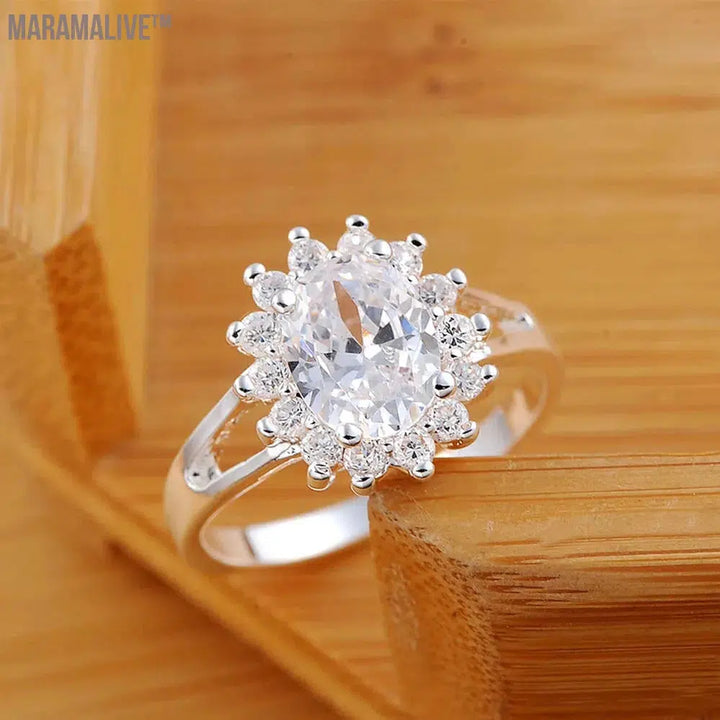 Popular brands 925 Sterling Silver crystal flower moissanite diamond Rings For Women Fashion Wedding Party Gifts Jewelry