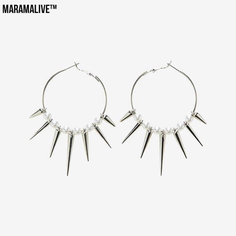 Punk Dark Spike Cone Geometry Earrings