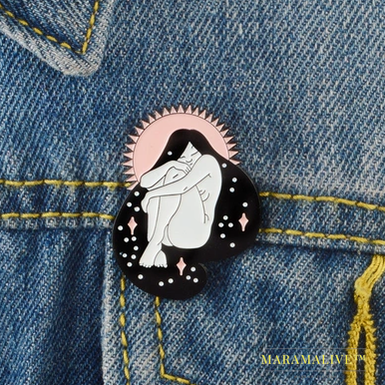 Quiet Sleeping Girl Feminist Enamel Pin Brooches Badges Hard Enamel Pins Women Hat Bag Backpack Jewelry Accessories Fine Gifts