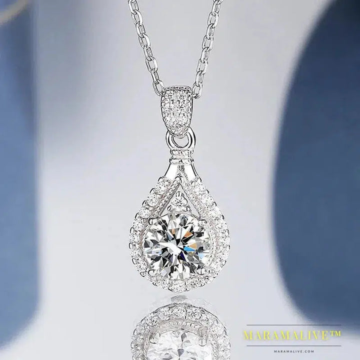 Round Cut Moissanite Pendant Necklace in Sterling Silver"