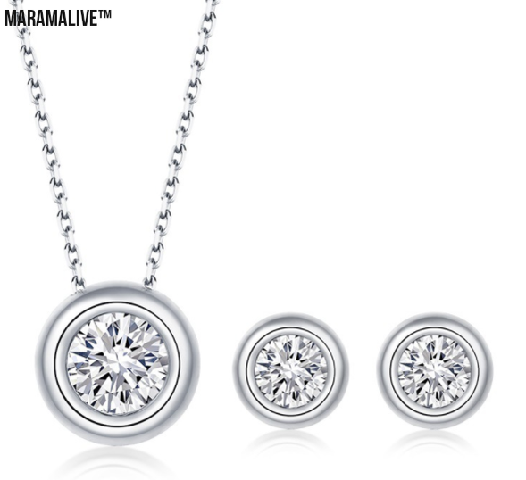 Round Inlaid Moissanite Jewelry Set Must-have for a Fashionable Woman