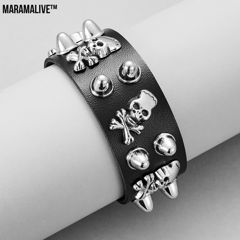 Round Rivet Gothic Bracelet Hip Hop Dark Skull Head Leather Bracelet