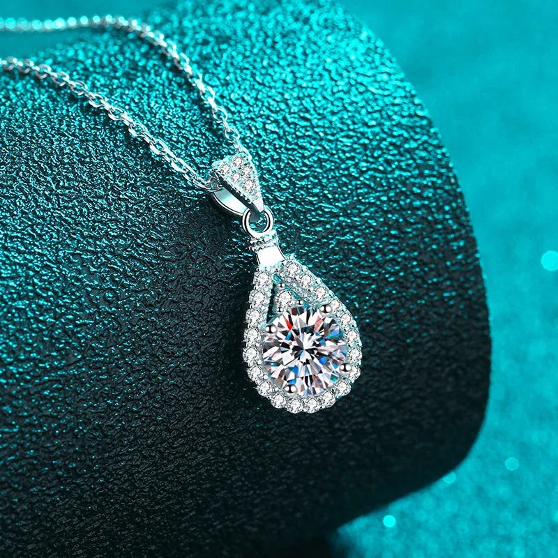 Moissanite Pendant For Women Diamond Necklace 925 Sterling Sliver Plated 18k White Gold Wedding Fine Jewelry for Girl