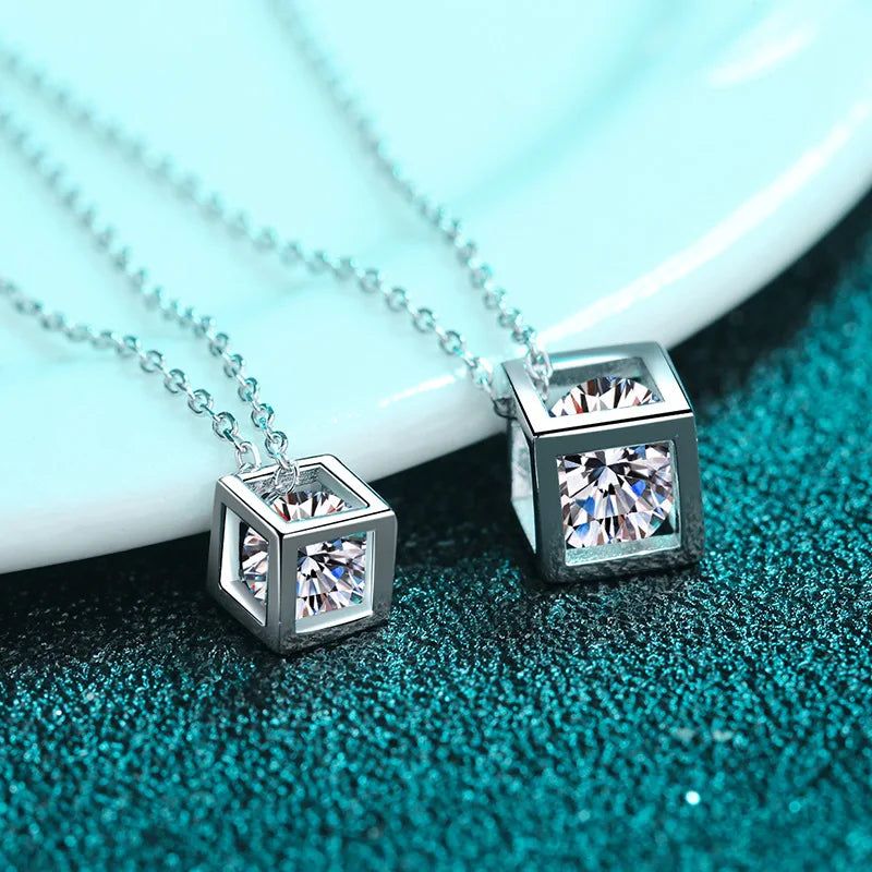 Real S925 Sterling Silver 1ct Moissanite Pendant Necklace for Women Party Fine Jewelry Diamond Neck Chain Necklaces Gift