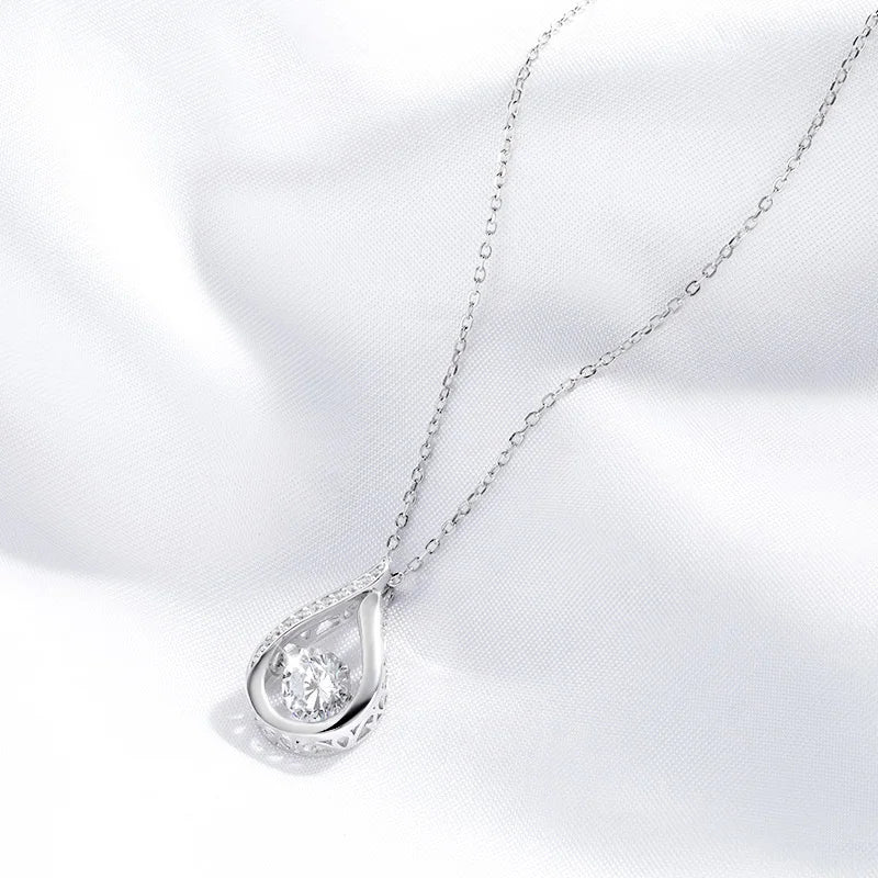 Sparkling Round Cut Moissanite Necklace Pendant - Elegant Jewelry