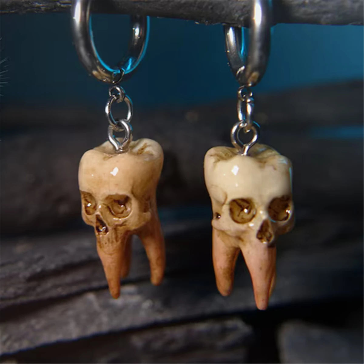 Goth Skull Earrings Halloween Handmade Skull Tooth Hoop Earrings Resin Gothic Punk Style Dark Horror Jewelry  Dangle Women Gift