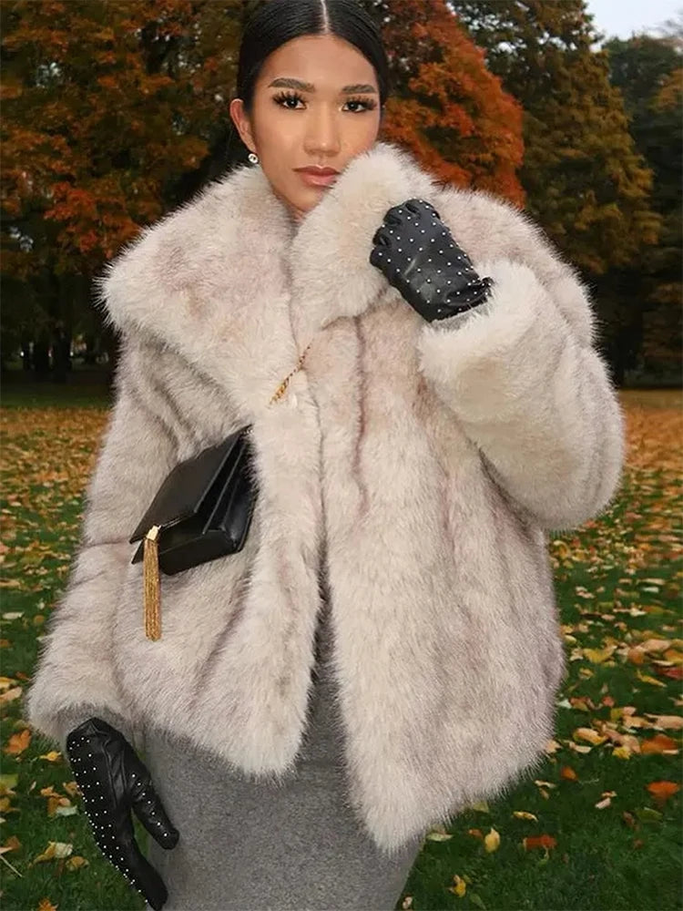 Faux Fur Coat Women Winter New Thick Warm Lapel Pockets Elegant Vintage Fluffy Jackets 2023 Fashion Hot Solid Fur Female Coats