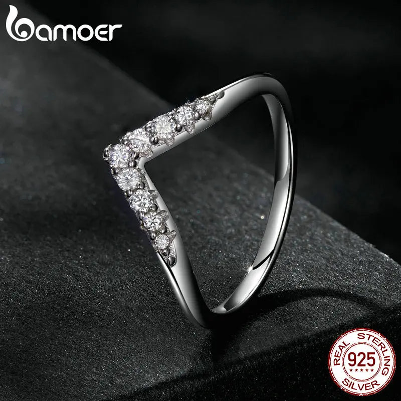 V-shape Moissanite Ring Delicate Lab Diamond Ring 925 Sterling Silver for Women Engagement Wedding Jewelry