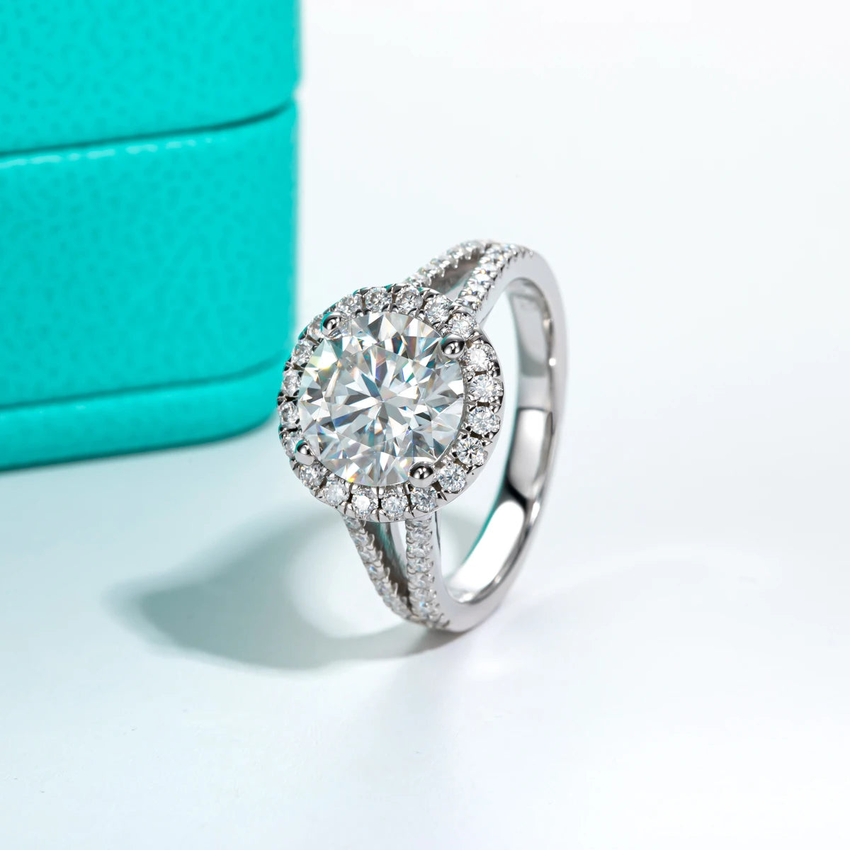Moissanite Halo Engagement Rings: Stunning Beauty & Affordability