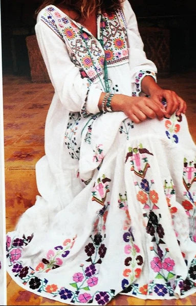 Boho Inspired floral embroidered long Sleeve white dress women V-neck tassel boho dress maxi chic style dress gypsy vestido 2020