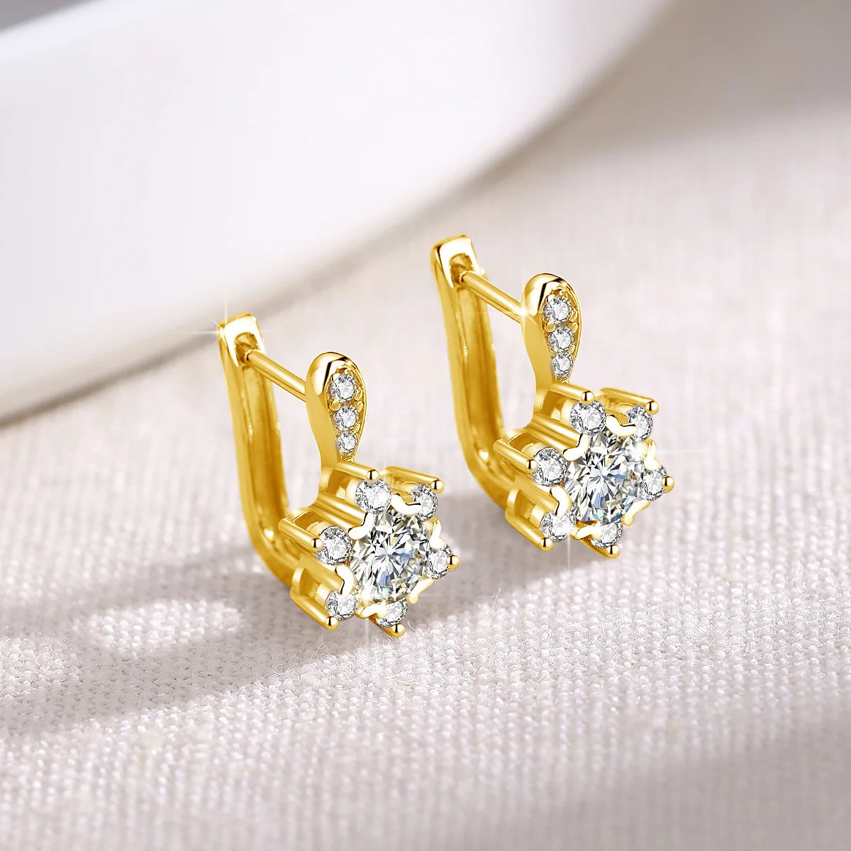 Trendy Gift Female 4.5mm Round Cut Moissanite Star Earrings For Women 100% Silver 925  Certificated Jewelry Pass Diamond Test