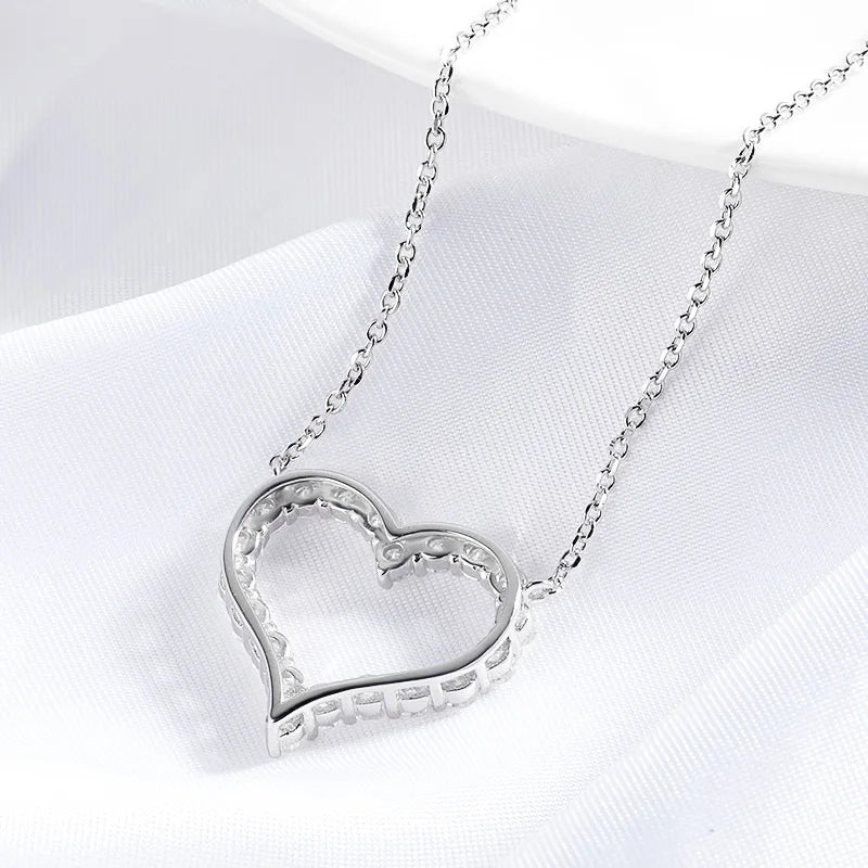 2CT Pass Tested Moissanite Heart Necklace for Women S925 Silver Plated Platinum Simulated Diamonds Pendant Birthday Gift