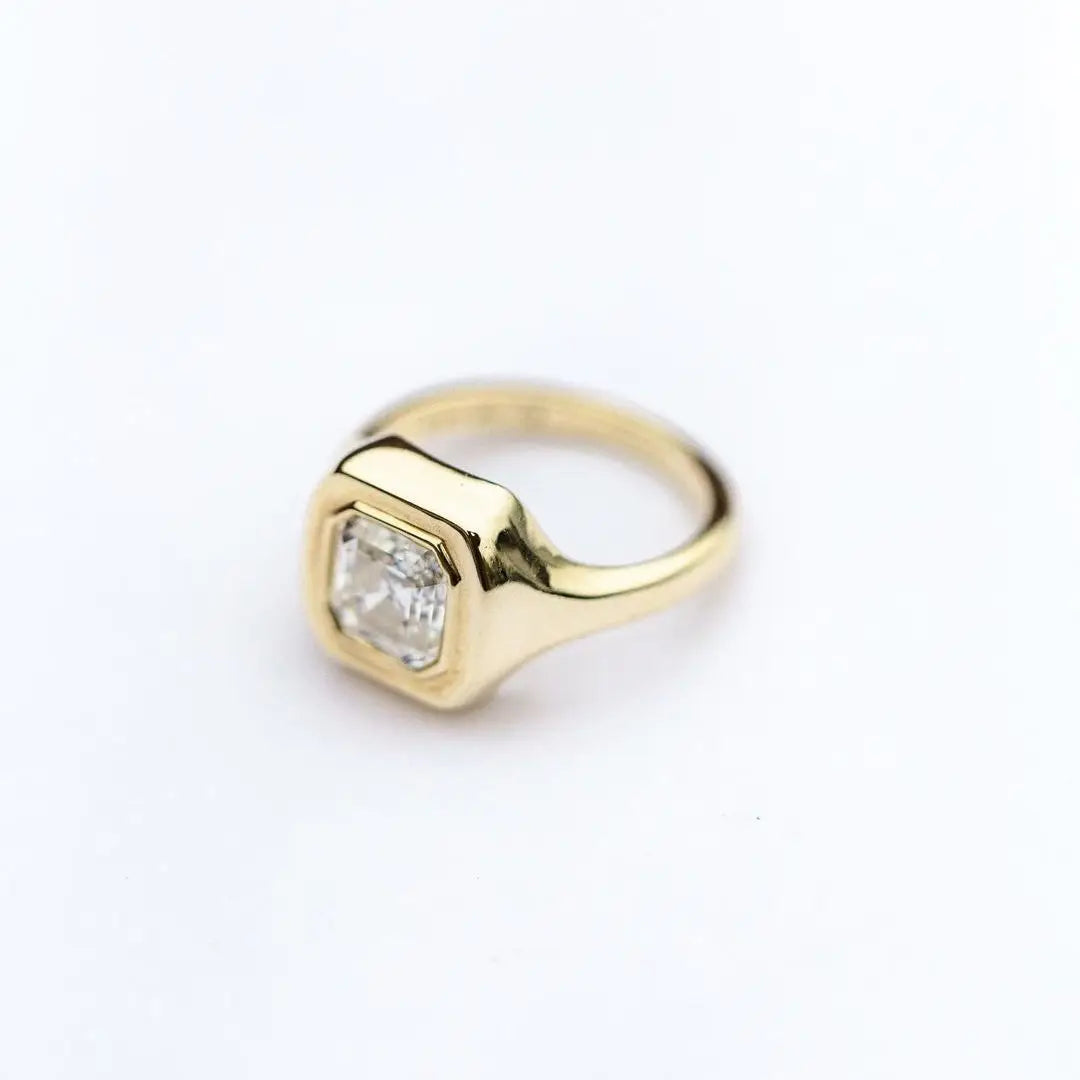 Cut Moissanite Ring 1.5 Carat 6.5mm Silver 18K Plated Gold Luxury Designer Bezel Jewelry for Women