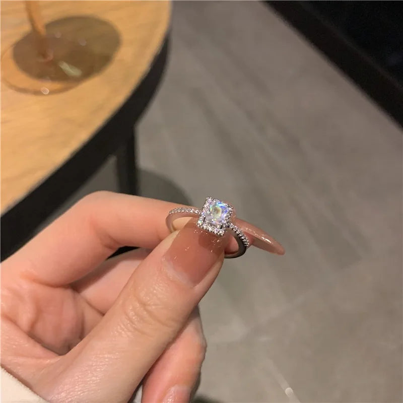 Luxury Classic Moissanite Wedding Engagement Rings for Women Square Lucky Ring Personality Stainless Steel Rings Charm Jewelry