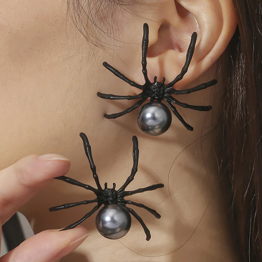 Hyperbole Dark Vintage Punk Earrings For Women Simple Personality Black Spider Alloy Pearl Jewelry Puncture Ear Studs