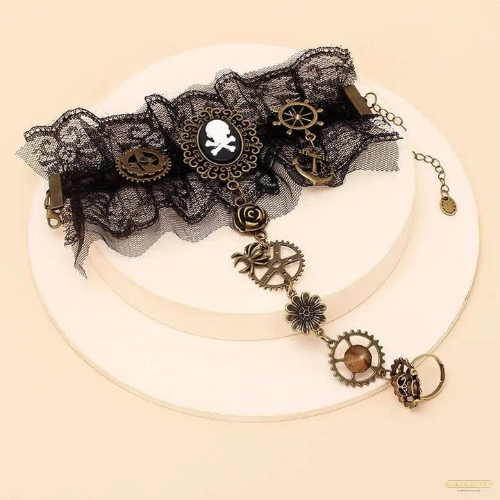 Sexy Lace Chain Adjustable Mittens Punk Nail Finger Wrist Rings Metal Connecting Hand Harness Bangles Black Halloween Jewelry