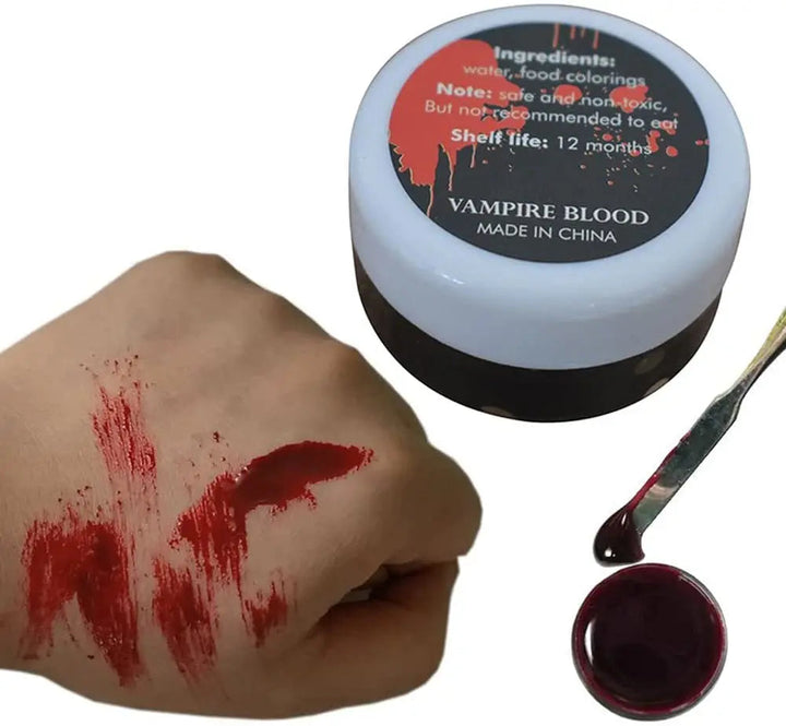 Spooky Halloween Ultra-Realistic Simulation Blood Cos - Vampire Hematopoietic Teeth & Edible Makeup Accessory