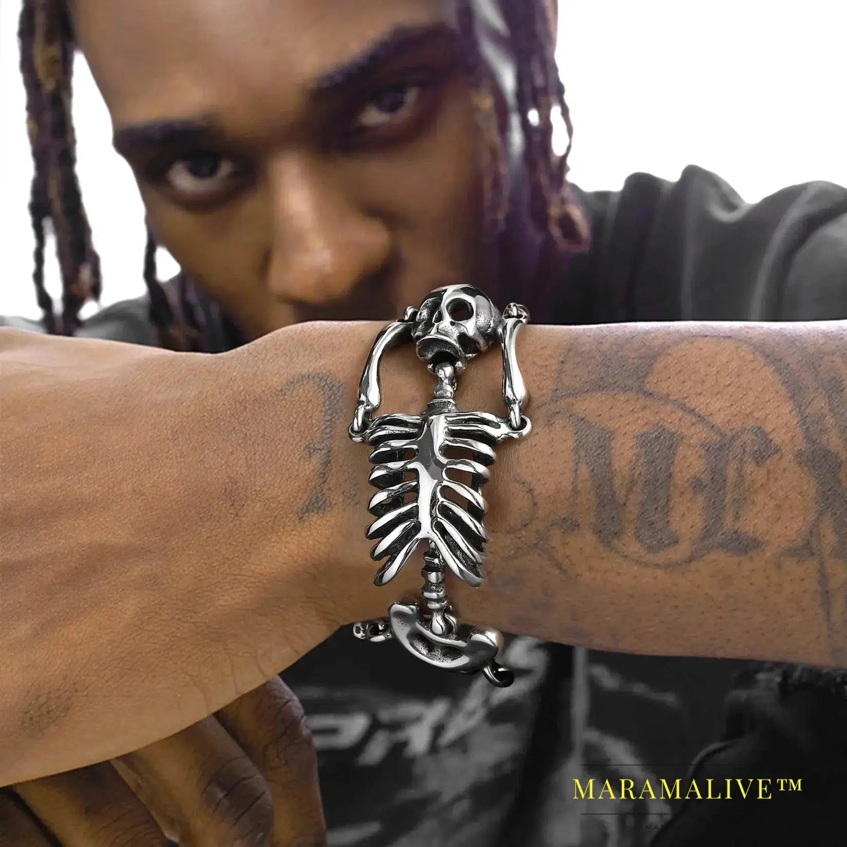 Stainless Steel Gothic Skull Bracelet for Men Steampunk Heavy Skeleton Wristband Chains Halloween Party Accessories