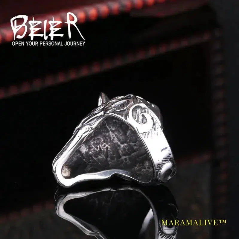 Stainless Steel ring top quality House Stark of Winterfell Direwolf viking Wolf Ring