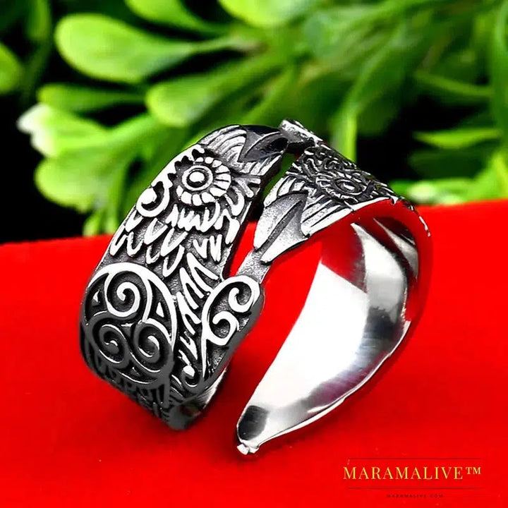 Stainless steel Gothic Odin's Raven head Huginn and Muninn for men Bird ring Viking Jewelry Amulet style Gift