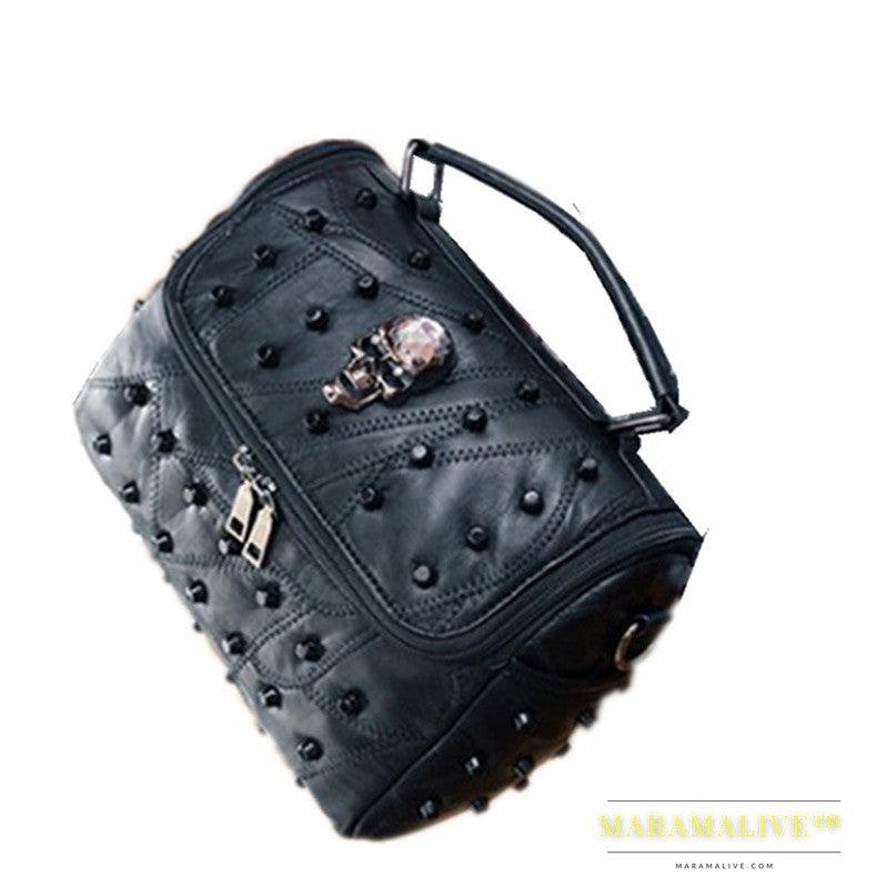 Studded hoe head portable small square bag casual slung shoulder bag