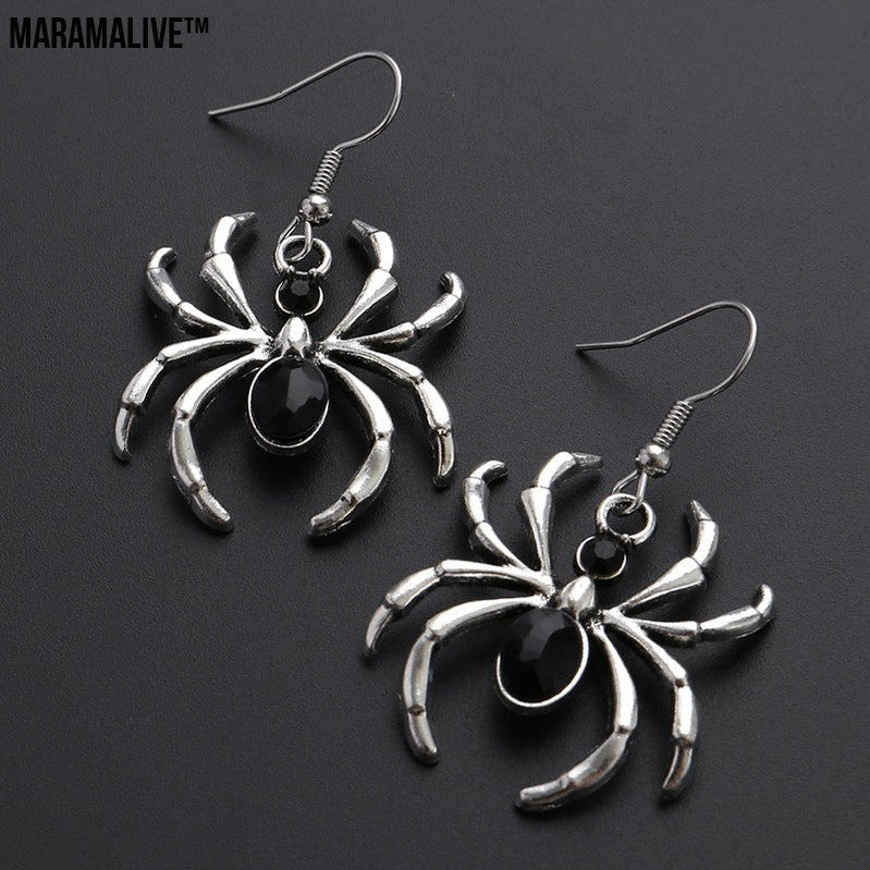 Title: Alluring Arachnids: Dark Art Gothic Beautiful Style Black Spider Earrings Design Sense Punk