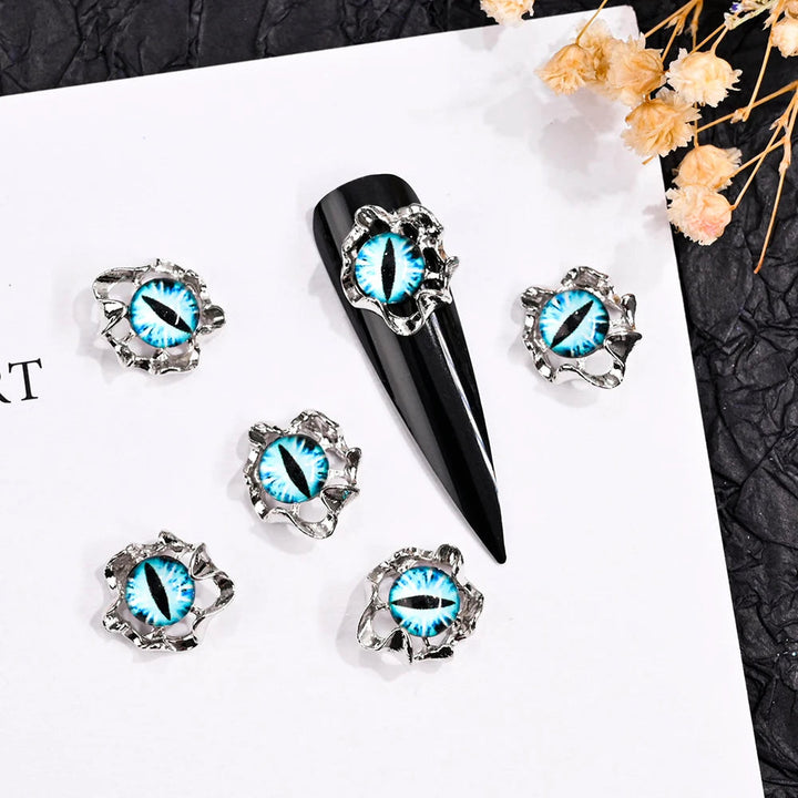 Unique Gothic Punk 3D Nail Art Charms - Steampunk Skeleton Cross Heart Spider - 10PCS Set for Trendy Halloween Nail Accessory