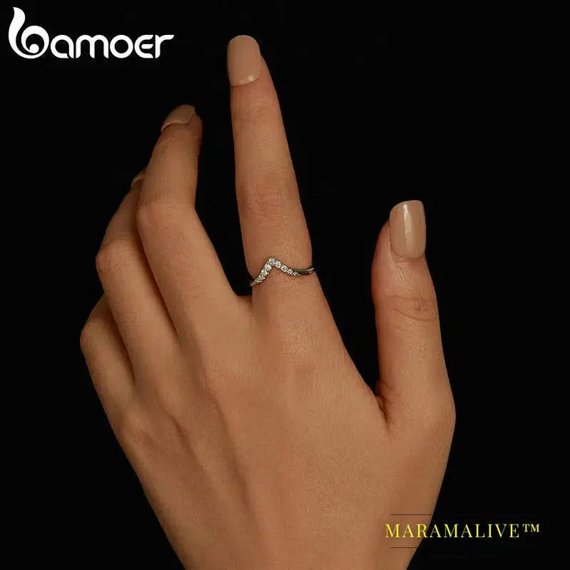 V-shape Moissanite Ring Delicate Lab Diamond Ring 925 Sterling Silver for Women Engagement Wedding Jewelry