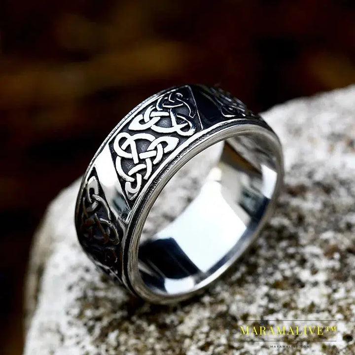 Viking 316L Stainless Steel Triangular Men's Ring Nordic God Pattern High Quality Jewelry