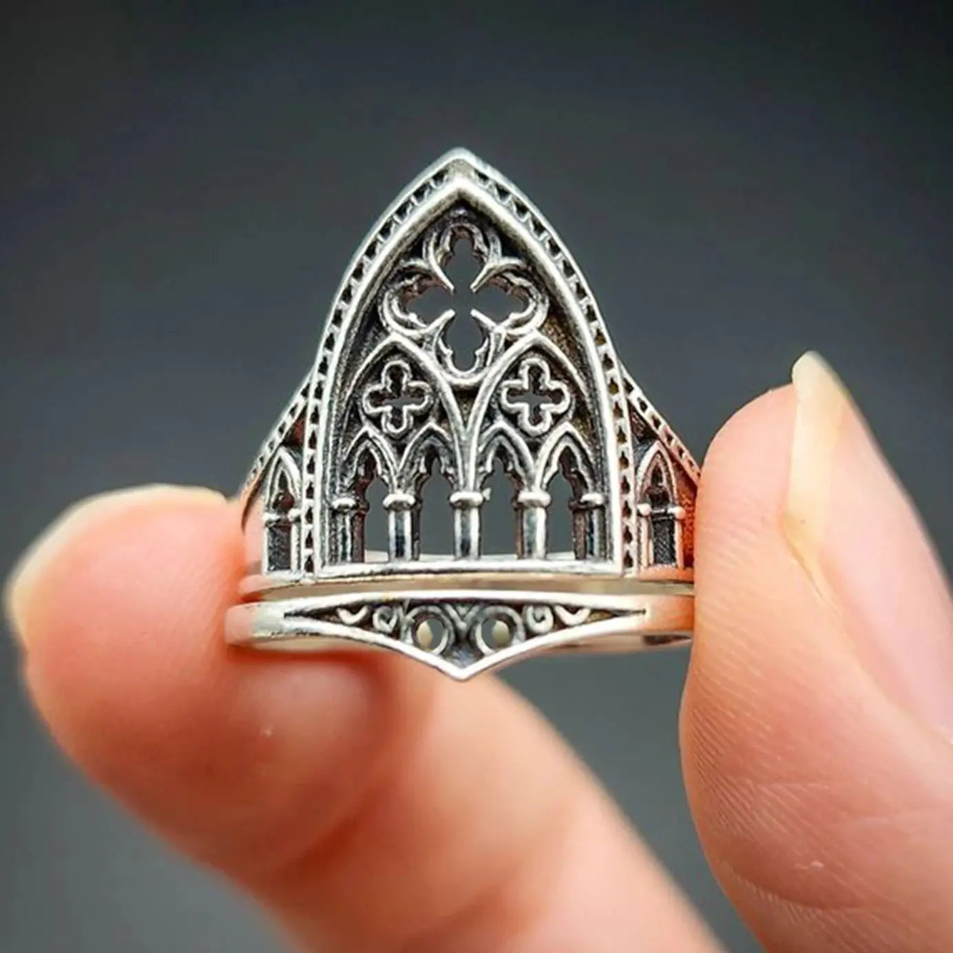 Vintage Castle-Inspired Silver Gothic Ring with Hollowed-Out Floral Geometry