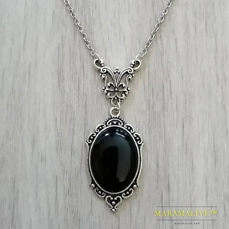 Vintage Gothic Black Crystal Charm Necklace Butterfly Necklace For Women Vampire Embossed Witch Jewelry Accessories Vintage Chokers