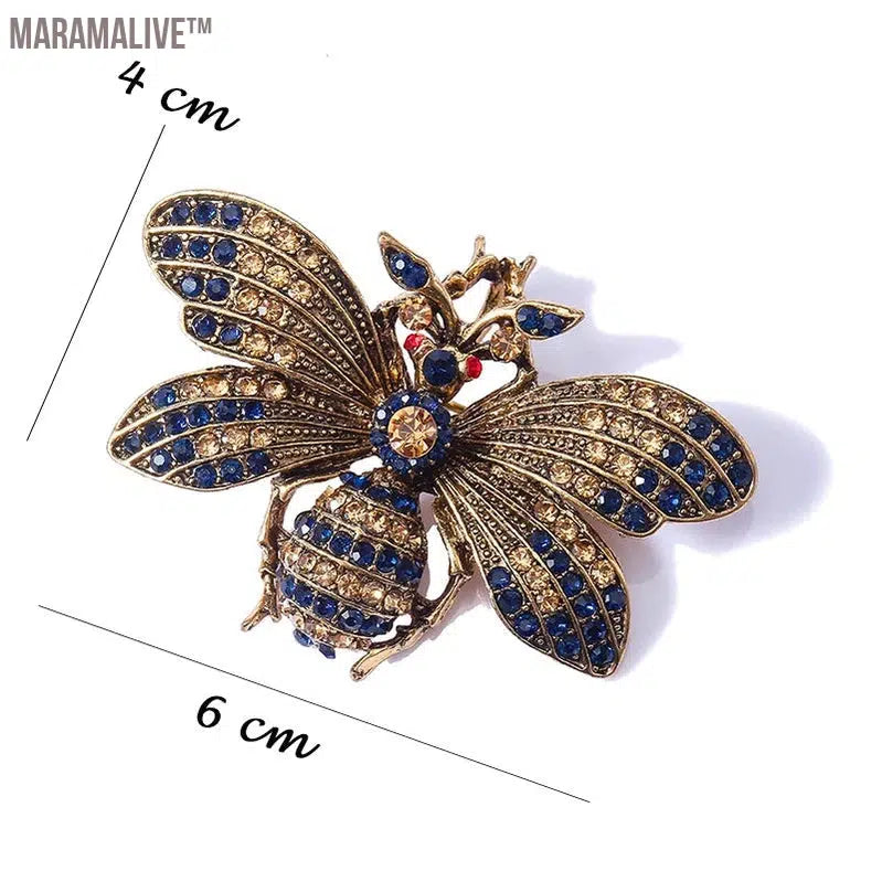 Vintage Insect Jewelry Shiny Zircon Butterfly Brooches Retro Pins Rhinestone Delicate Moth Brooches Pin