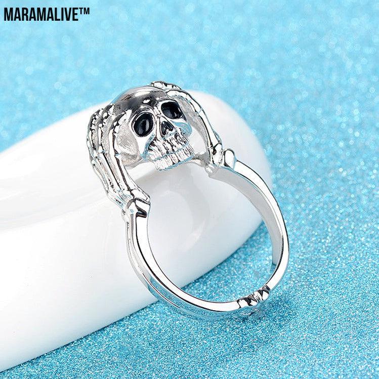 Vintage Oil Dripping Skull Hand Ring Exaggerated And Personalized Alternative Punk European And American