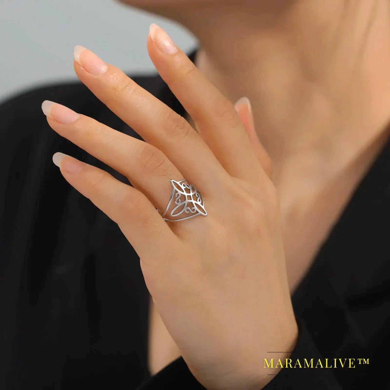 Witch Knot Stainless Steel Ring Women Wiccan Cross Celtics Knot Finger Rings Witchcraft Good Luck Amulet Birthday Gifts