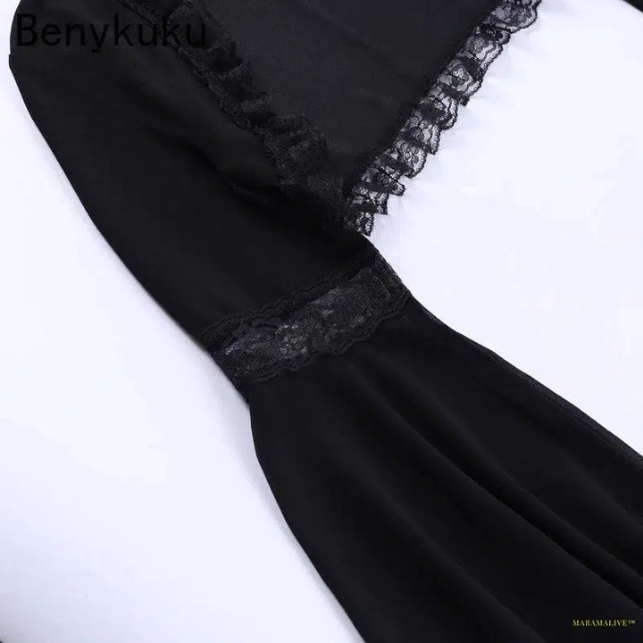 Women Gothic Style Lace Bell Sleeve Blouse Tops Gauze Long Sleeve Coat Halloween Costume Goth Punk Cropped Top Shawl