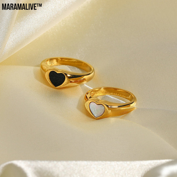 Women's Black Heart-shaped Epoxy Accessories Ring 18K Gold-plated Stainless Steel Ring